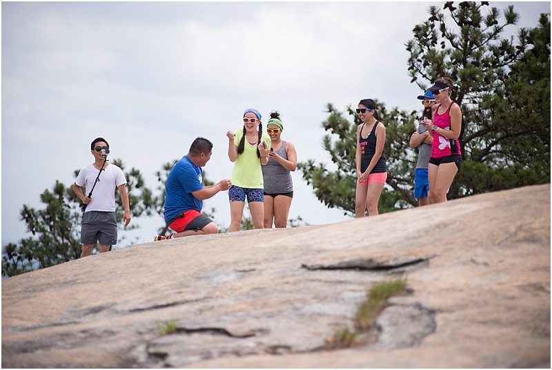 Stone Moutain Proposal | Photography by Laura Barnes Photo