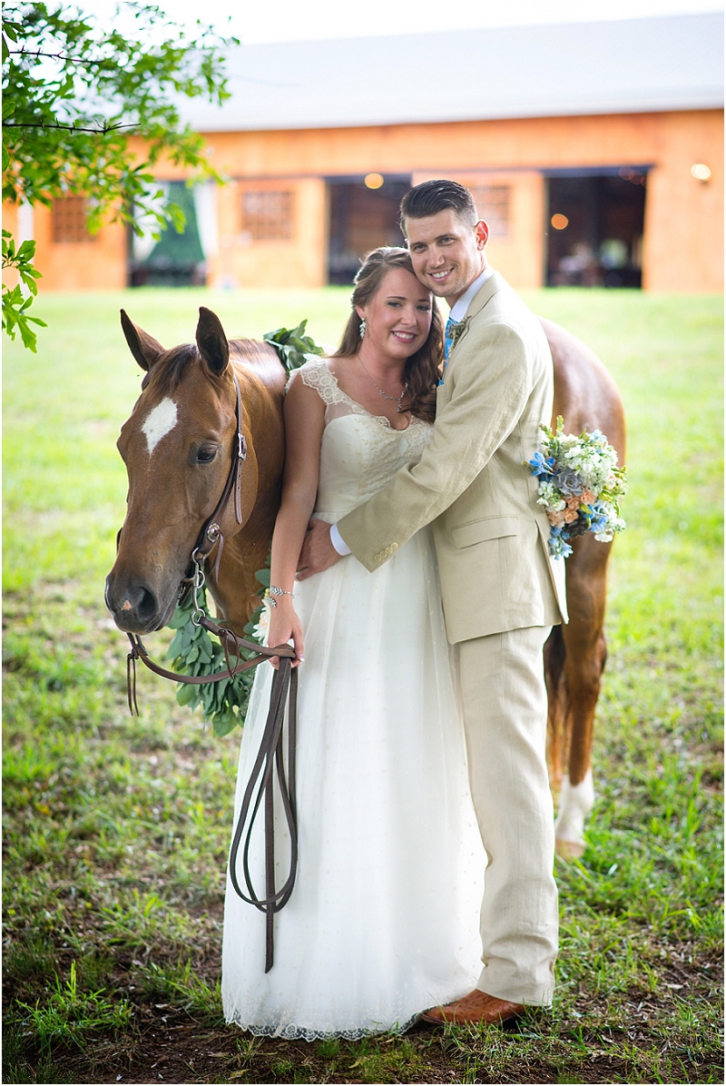 rustic, southern wedding at The Wright Farm | Photography by Laura Barnes Photo